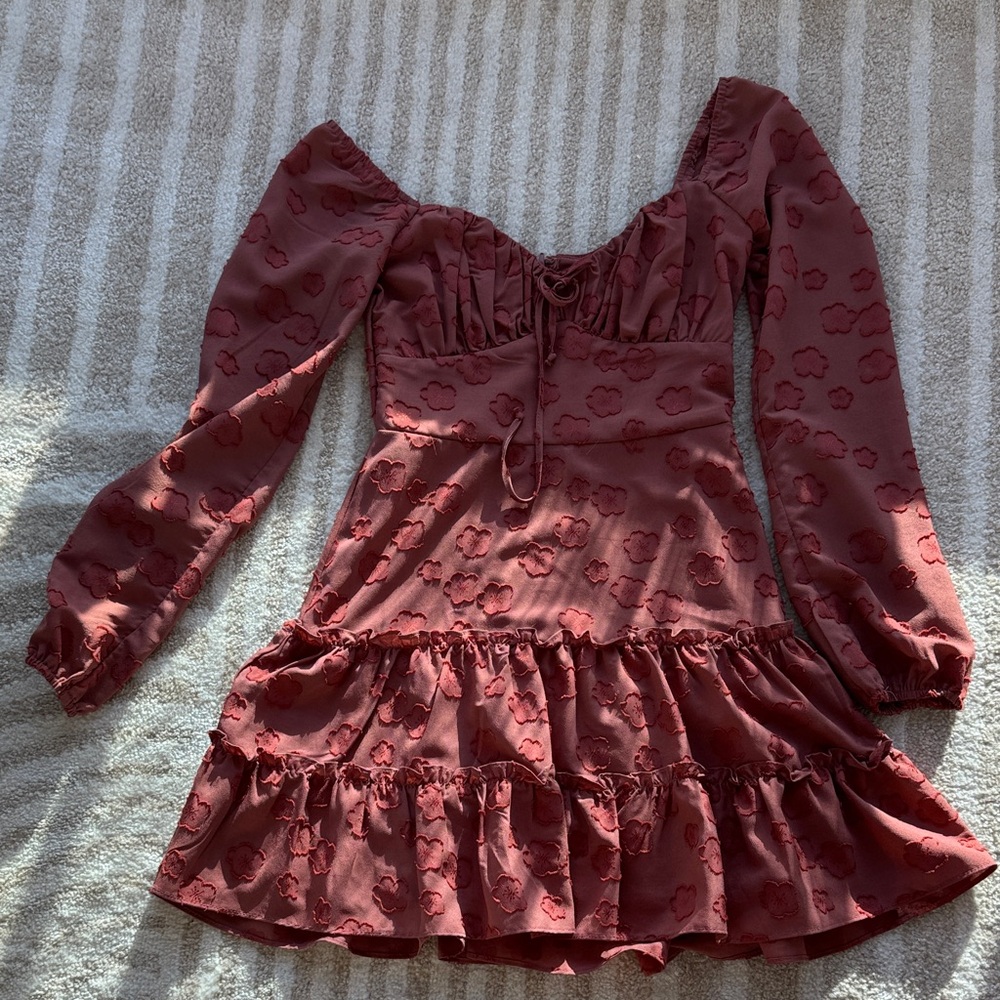 Elegant Maroon Long Sleeve Dress